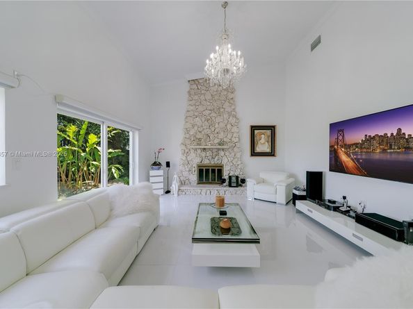 6681 SW 155th Ave, Miami FL 33193