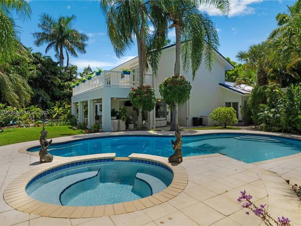 6681 SW 155th Ave, Miami FL 33193