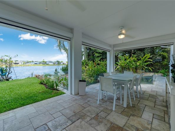 6681 SW 155th Ave, Miami FL 33193