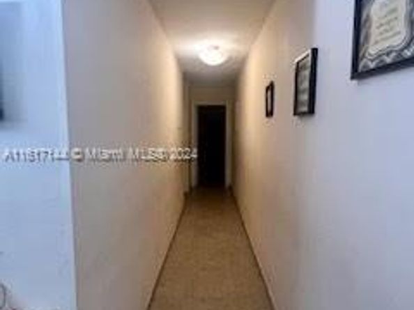 2752 SW 3rd St, Miami FL 33135