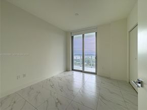 2000 Metropica Way 2009, Sunrise FL 33323