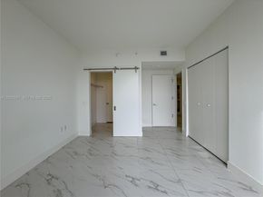 2000 Metropica Way 2009, Sunrise FL 33323