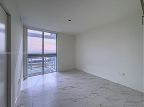 2000 Metropica Way 2009, Sunrise FL 33323