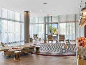 2000 Metropica Way 2009, Sunrise FL 33323