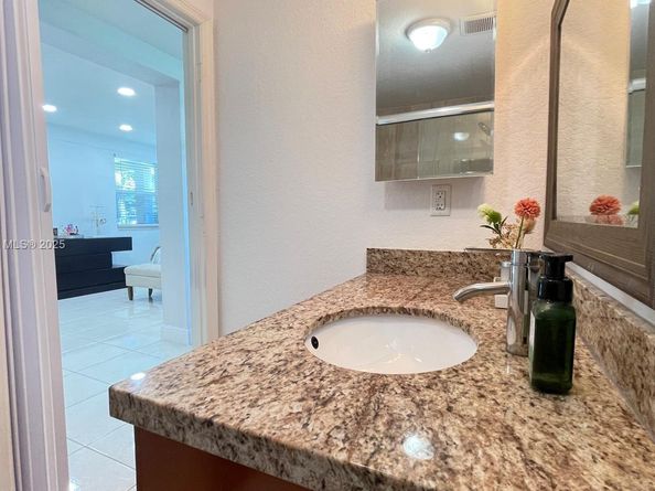 1445 NW 116th Ter, Miami FL 33167