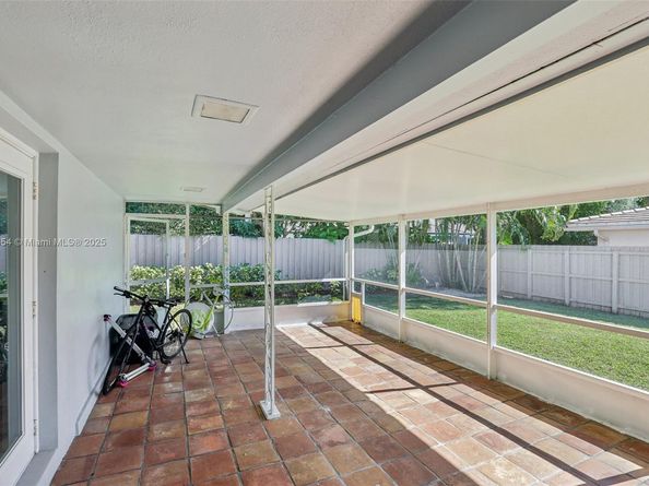 2632 NE 26th Ave, Fort Lauderdale FL 33306