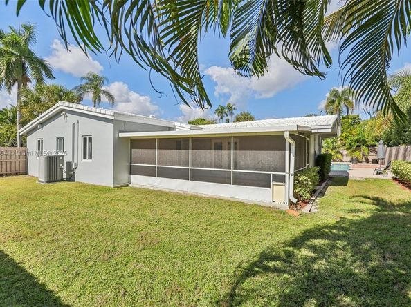 2632 NE 26th Ave, Fort Lauderdale FL 33306