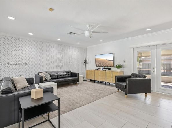 2632 NE 26th Ave, Fort Lauderdale FL 33306