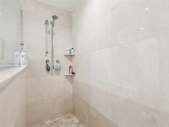 2632 NE 26th Ave, Fort Lauderdale FL 33306