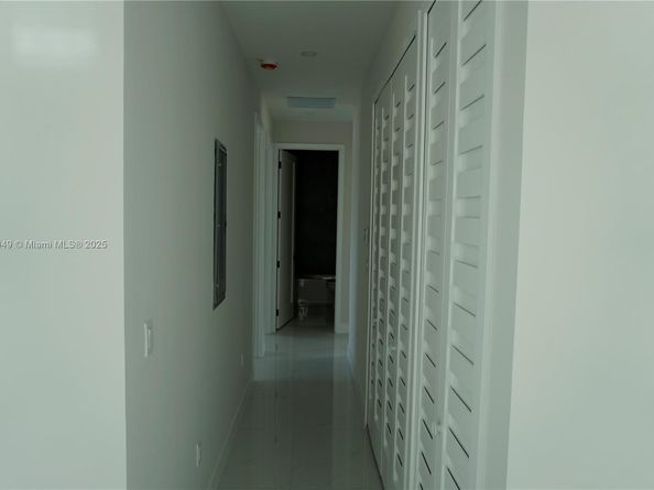 12393 SW 220th St, Miami FL 33170
