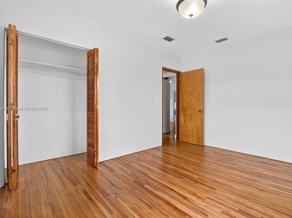 60 NW 62nd Ave, Miami FL 33126