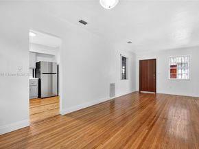 60 NW 62nd Ave, Miami FL 33126