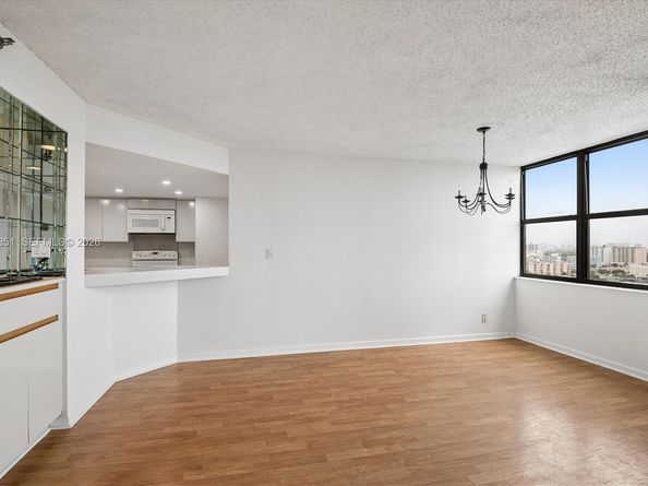 300 Three Islands Blvd 516, Hallandale Beach FL 33009