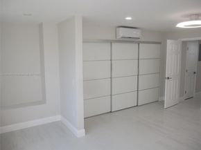 102 E Upminster  E 102, Deerfield Beach FL 33442