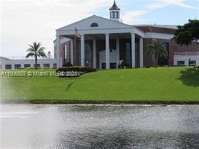 102 E Upminster  E 102, Deerfield Beach FL 33442