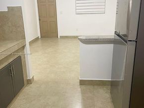 3033 NW 10th Ave, Miami FL 33127