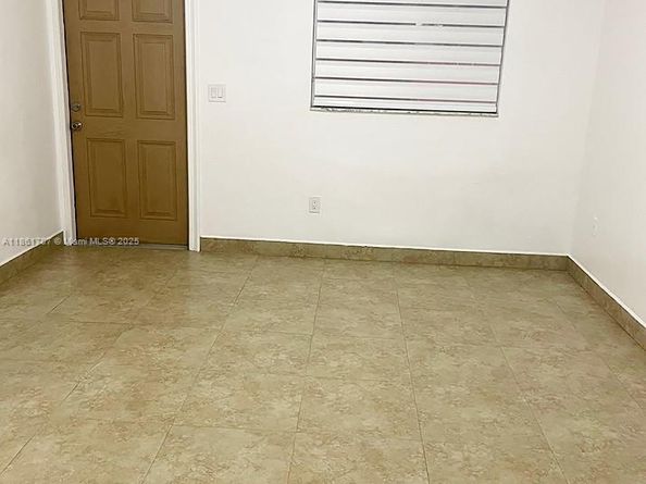 3033 NW 10th Ave, Miami FL 33127