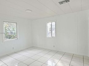 2982 NW 95th St, Miami FL 33147