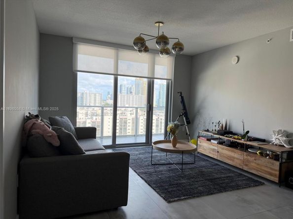 300 Sunny Isles Blvd 41405, Sunny Isles Beach FL 33160