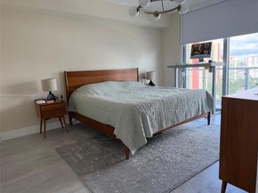 300 Sunny Isles Blvd 41405, Sunny Isles Beach FL 33160