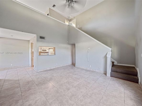 4092 N Pine Island Rd 206, Sunrise FL 33351