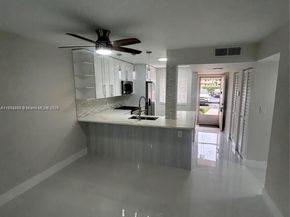 6935 Huntington Ln 107, Delray Beach FL 33446