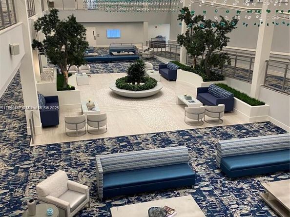 6935 Huntington Ln 107, Delray Beach FL 33446