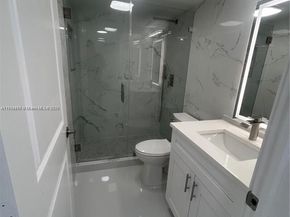 6935 Huntington Ln 107, Delray Beach FL 33446