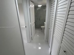 6935 Huntington Ln 107, Delray Beach FL 33446