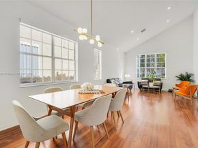 285 Cameron Dr, Weston FL 33326