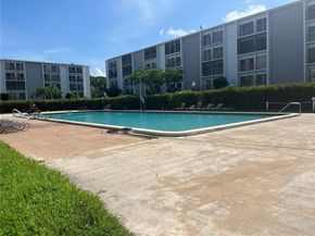 8730 N Sherman Cir 302, Miramar FL 33025