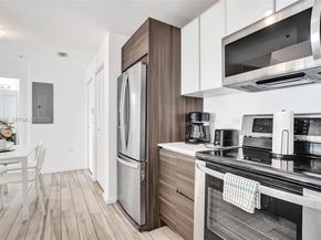 481 NE 29th St 702, Miami FL 33137
