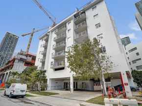 481 NE 29th St 702, Miami FL 33137