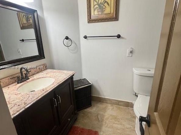 2211 NW 171st Ter, Pembroke Pines FL 33028