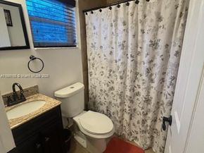 2211 NW 171st Ter, Pembroke Pines FL 33028