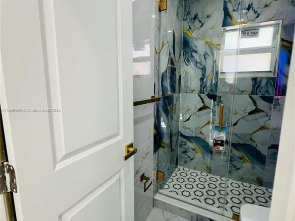 1501 NE 176th St, North Miami Beach FL 33162