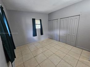 272 NW 30th Ter, Fort Lauderdale FL 33311