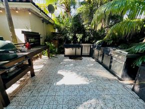 2101 NW 15th Ter, Homestead FL 33030
