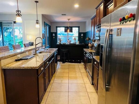 2101 NW 15th Ter, Homestead FL 33030