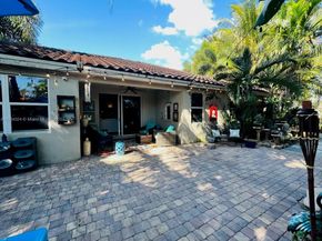 2101 NW 15th Ter, Homestead FL 33030