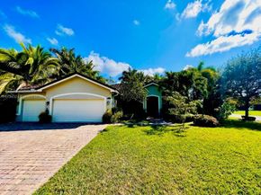 2101 NW 15th Ter, Homestead FL 33030