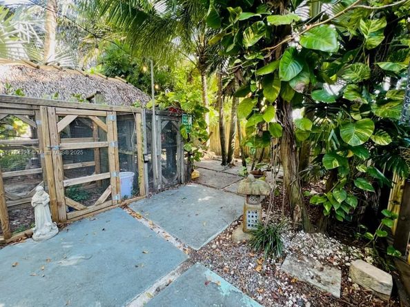 2101 NW 15th Ter, Homestead FL 33030