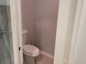 5823 Plum Harbor Cir, Tamarac FL 33321