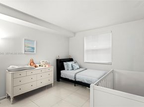 17150 N Bay Rd 2320, Sunny Isles Beach FL 33160