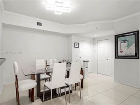 17150 N Bay Rd 2320, Sunny Isles Beach FL 33160