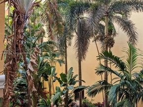 17150 N Bay Rd 2320, Sunny Isles Beach FL 33160