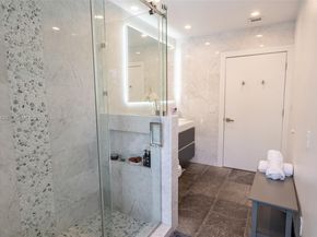 2711 NE 57th Ct, Fort Lauderdale FL 33308