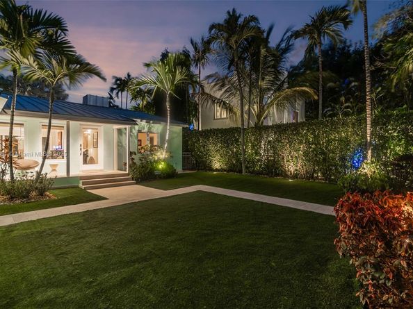 3435 Royal Palm Ave, Miami Beach FL 33140