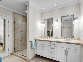 3435 Royal Palm Ave, Miami Beach FL 33140