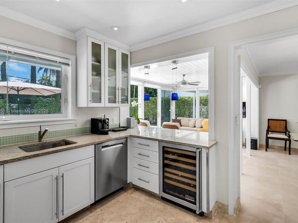 3435 Royal Palm Ave, Miami Beach FL 33140